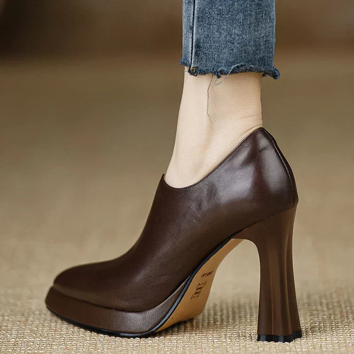 Valentina™ | Structured High Heel Pumps