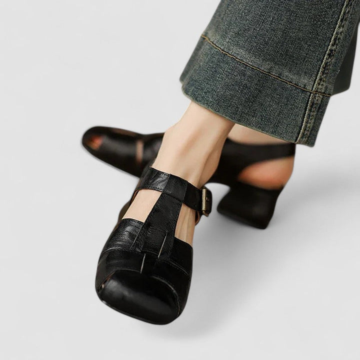 Cassandra™ | Refined Orthopedic Flat