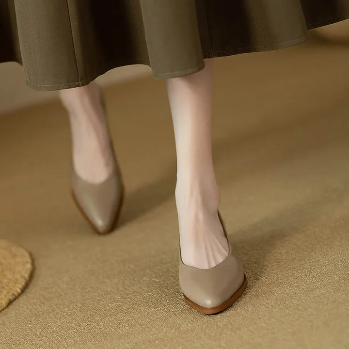 Daphne™ | Classic Block Heel Pumps