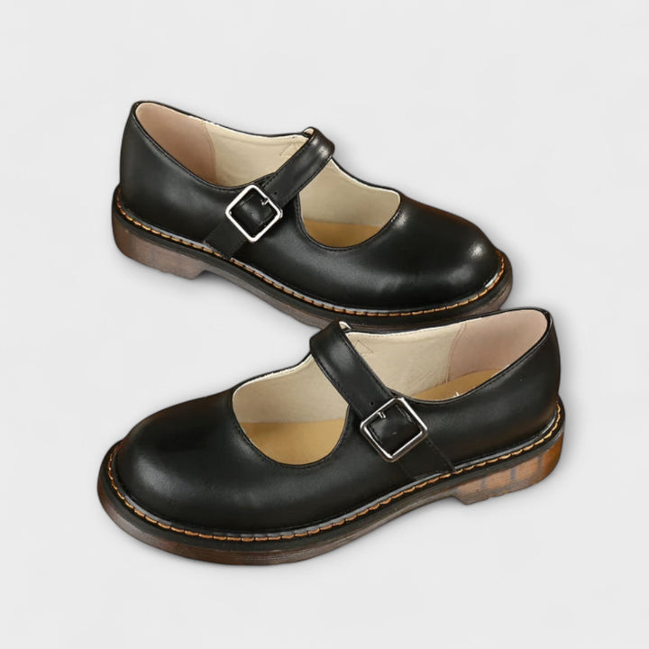 Gwendolyn™ | Artisan Orthopedic Flat