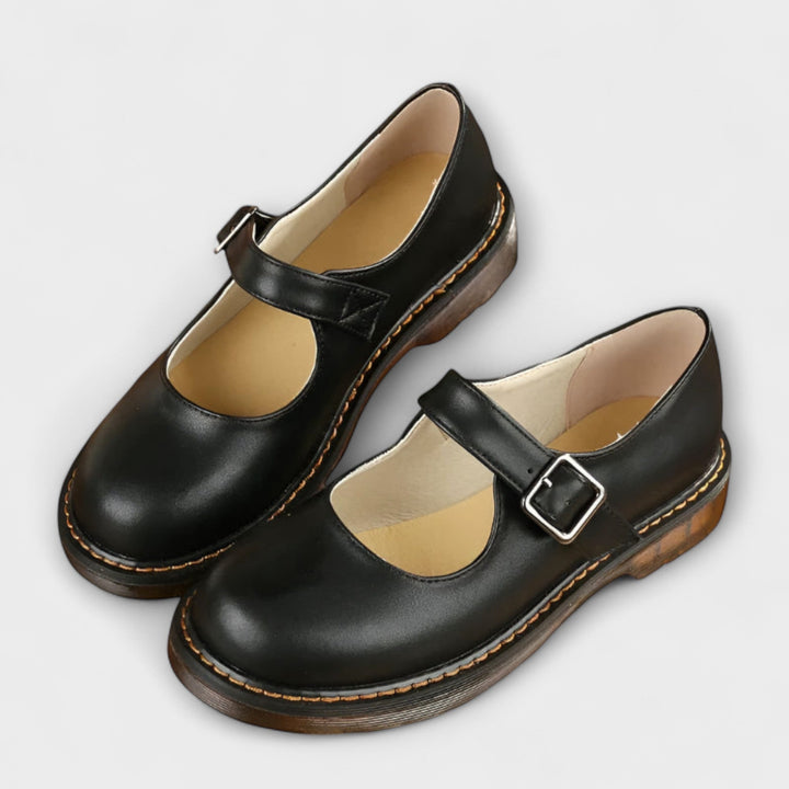 Gwendolyn™ | Artisan Orthopedic Flat