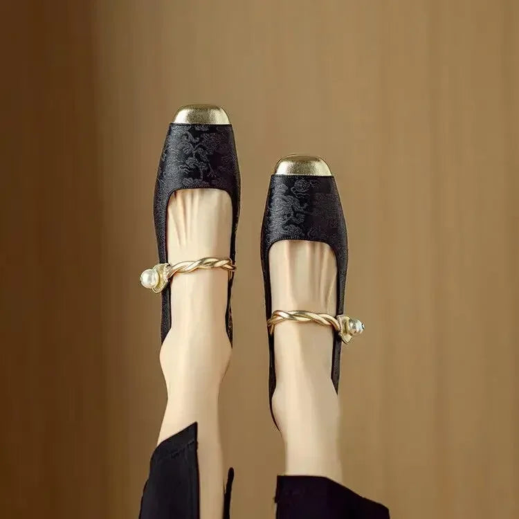 Elodie™ | Pearl Strap Mary Jane Block Heel Shoes