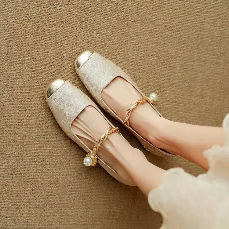 Elodie™ | Pearl Strap Mary Jane Block Heel Shoes
